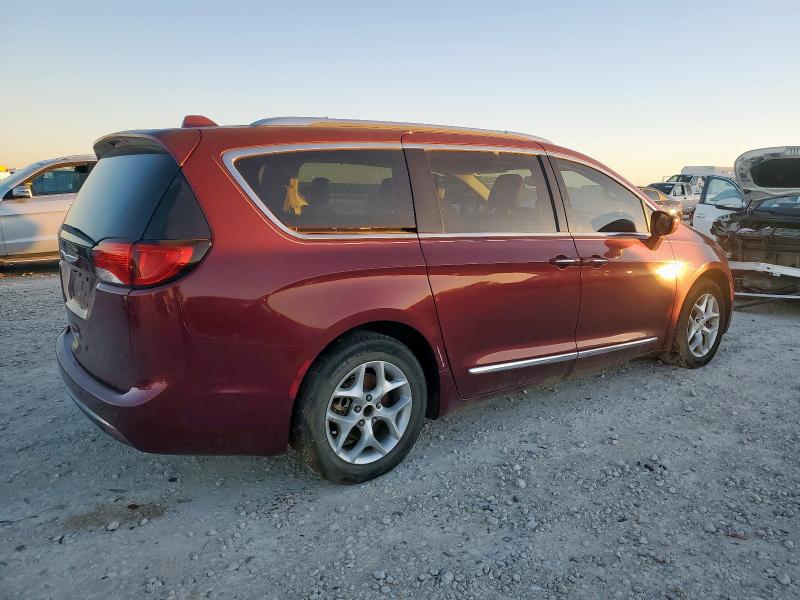 Photo 3 from auction – 2017 CHRYSLER PACIFICA T with VIN 2C4RC1EG1HR531381