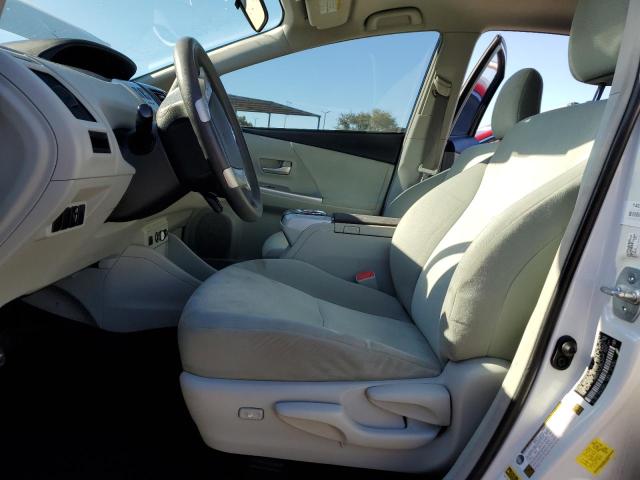 Photo 7 from auction – 2014 TOYOTA PRIUS V with VIN JTDZN3EUXE3292817