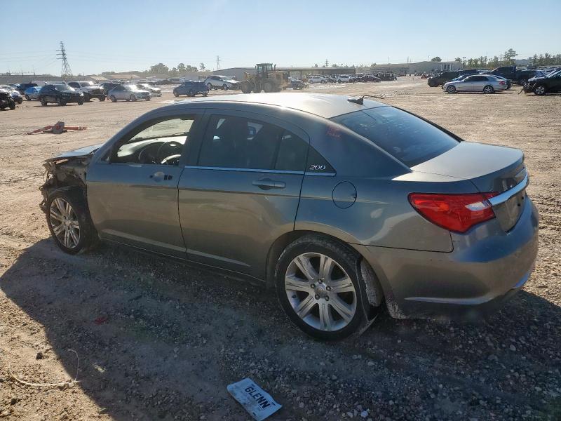 Photo 2 from auction – 2013 CHRYSLER 200 TOURIN with VIN 1C3CCBBB0DN501210