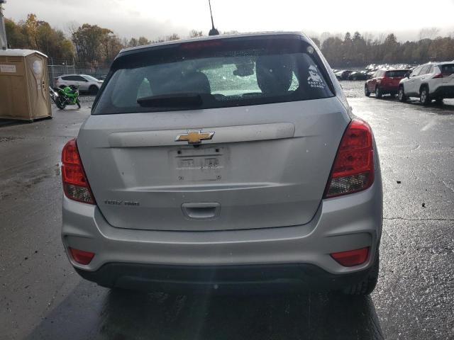 Photo 6 from auction – 2019 CHEVROLET TRAX LS with VIN 3GNCJNSB4KL381600