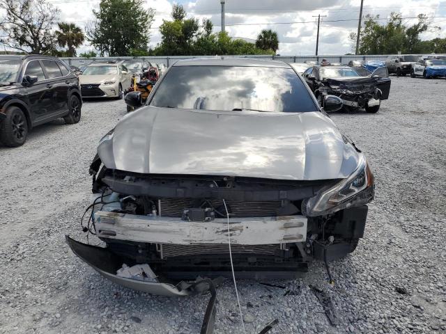 Photo 5 from auction – 2022 NISSAN ALTIMA SR with VIN 1N4BL4CV2NN355637