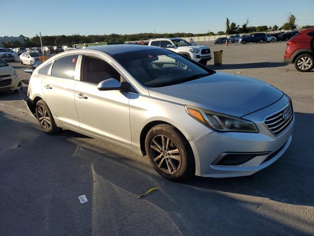 Photo 4 from auction – 2016 HYUNDAI SONATA SE with VIN 5NPE24AF8GH314440