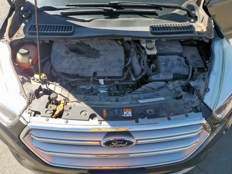 Photo 12 from auction – 2017 FORD ESCAPE SE with VIN 1FMCU9GD9HUA47008