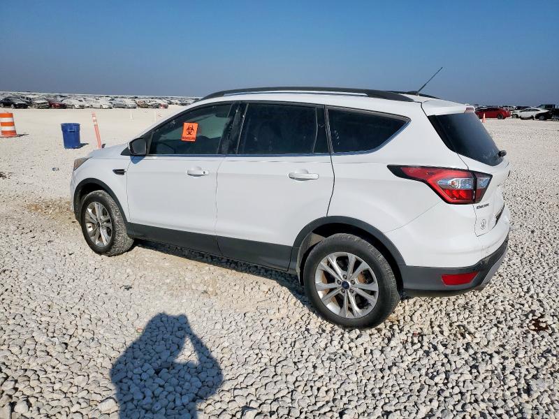 Photo 2 from auction – 2017 FORD ESCAPE SE with VIN 1FMCU0GD7HUD76110