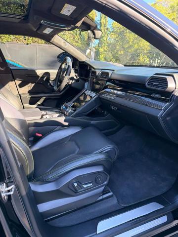 Photo 5 from auction – 2019 LAMBORGHINI URUS with VIN ZPBUA1ZL8KLA04132