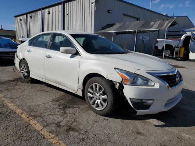 Photo 4 from auction – 2015 NISSAN ALTIMA 2.5 with VIN 1N4AL3AP1FN333916
