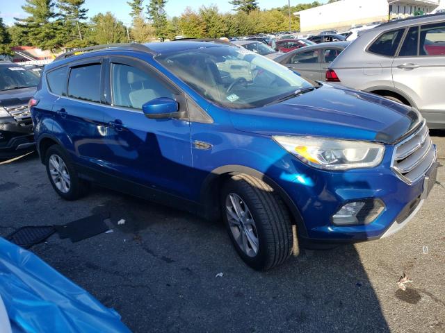 Photo 4 from auction – 2017 FORD ESCAPE SE with VIN 1FMCU9GD8HUC04480