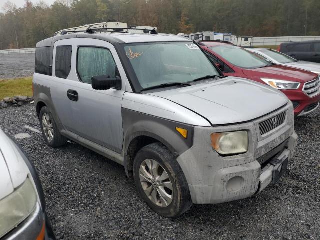 Photo 4 from auction – 2005 HONDA ELEMENT LX with VIN 5J6YH28335L034181