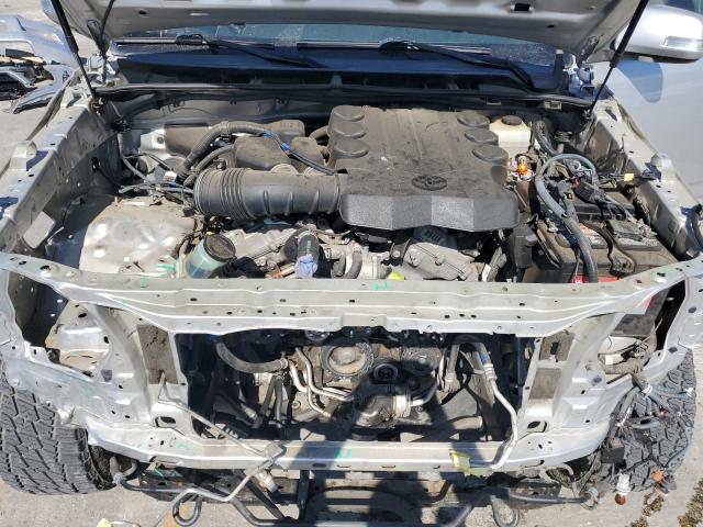Photo 12 from auction – 2011 TOYOTA 4RUNNER SR5 with VIN JTEZU5JR8B5032654