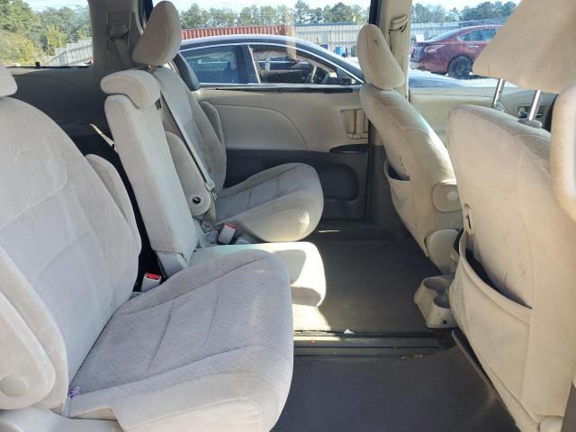 Photo 11 from auction – 2015 TOYOTA SIENNA LE with VIN 5TDKK3DC9FS567984