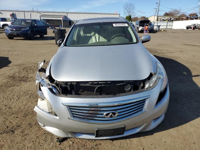 Photo 5 from auction – 2015 INFINITI Q40 with VIN JN1CV6AR1FM523014