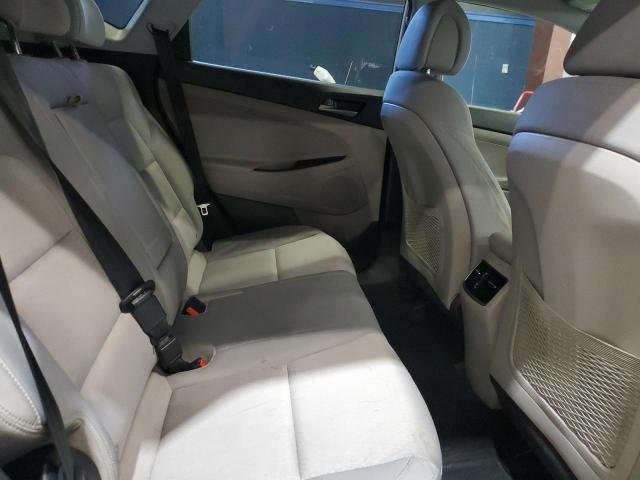 Photo 11 from auction – 2017 HYUNDAI TUCSON LIM with VIN KM8J3CA20HU406485