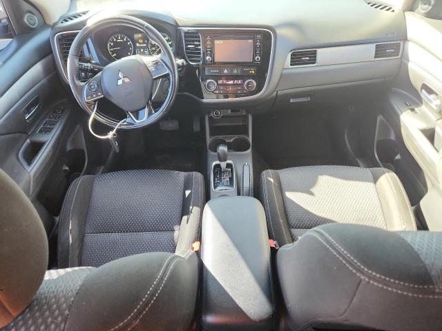 Photo 8 from auction – 2016 MITSUBISHI OUTLANDER with VIN JA4AD3A33GZ018821