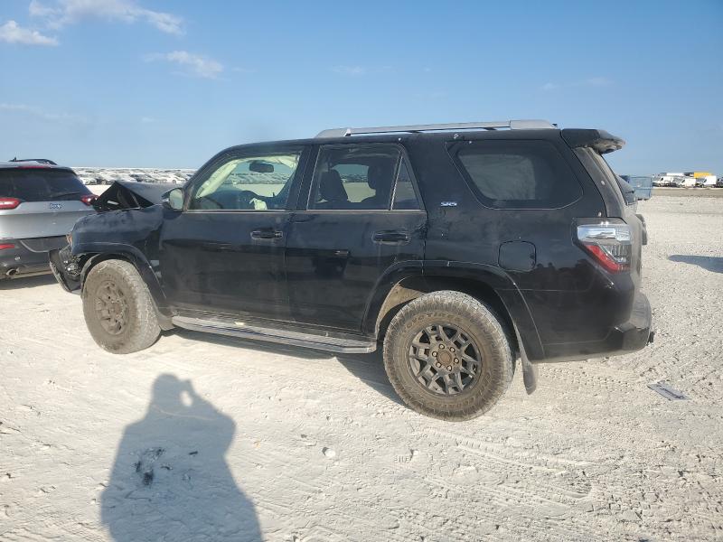 Photo 2 from auction – 2018 TOYOTA 4RUNNER SR with VIN JTEZU5JR2J5169023