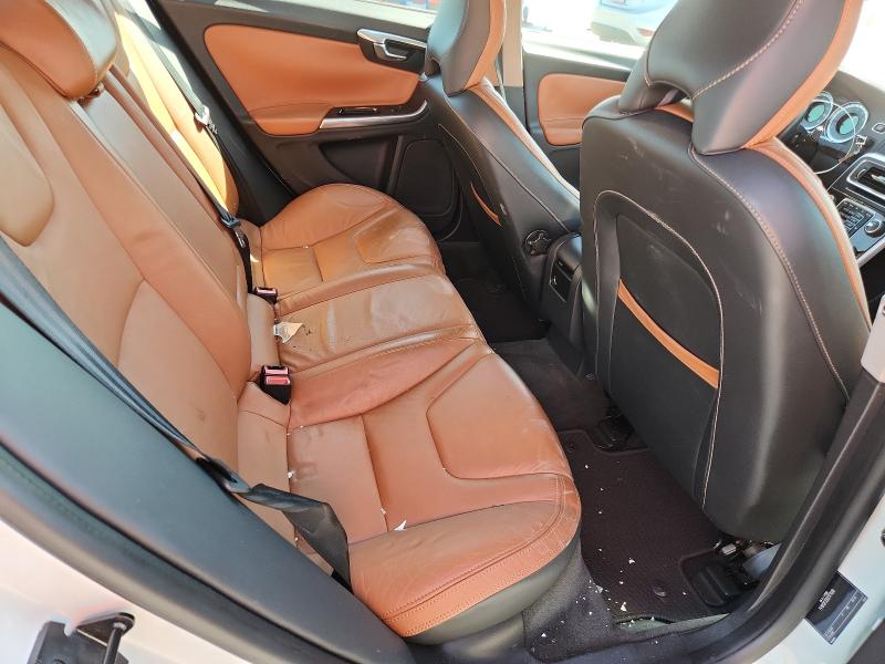 Photo 10 from auction – 2013 VOLVO S60 T5 with VIN YV1612FS5D2177028