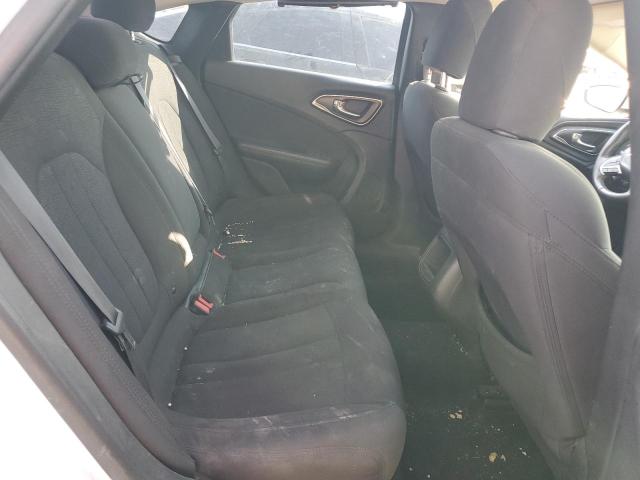 Photo 10 from auction – 2015 CHRYSLER 200 LIMITE with VIN 1C3CCCAB7FN660350