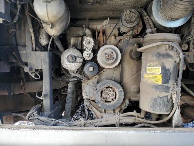 Photo 7 from auction – 1998 MNAC MOTORHOME with VIN 1RF120519W2014436