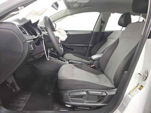 Photo 7 from auction – 2017 VOLKSWAGEN JETTA S with VIN 3VW2B7AJ3HM376121