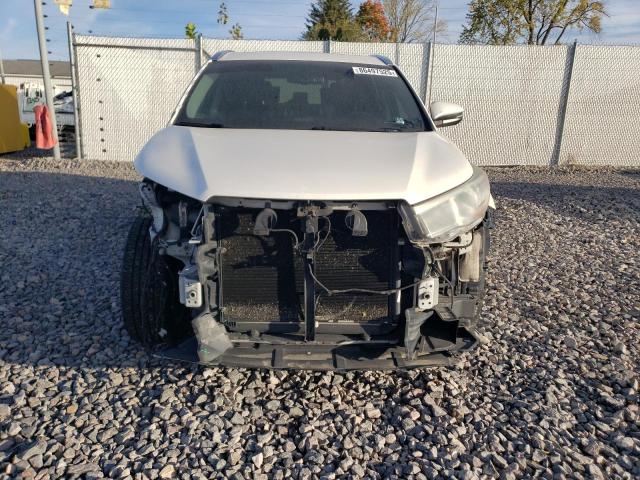 Photo 5 from auction – 2015 TOYOTA HIGHLANDER with VIN 5TDDKRFH2FS148461