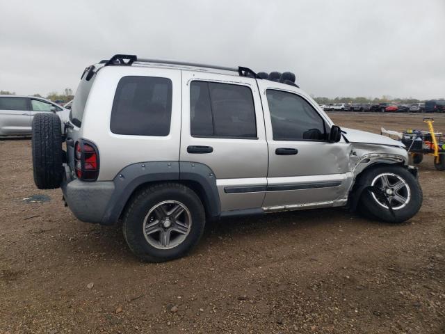 Photo 3 from auction – 2006 JEEP LIBERTY RE with VIN 1J4GL38K76W219079