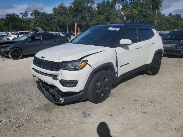 JEEP COMPASS LA 2019 with VIN 3C4NJDBBXKT599777 - Photo from auction