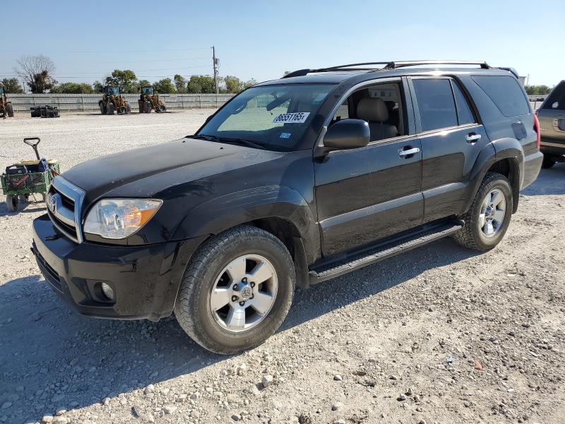 TOYOTA 4RUNNER SR 2008 مع رقم تعريف المركبة JTEZU14RX8K008953 - صورة من المزاد