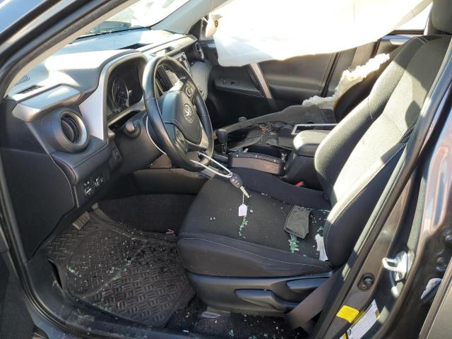 Photo 7 from auction – 2017 TOYOTA RAV4 XLE with VIN JTMWFREV0HD097772