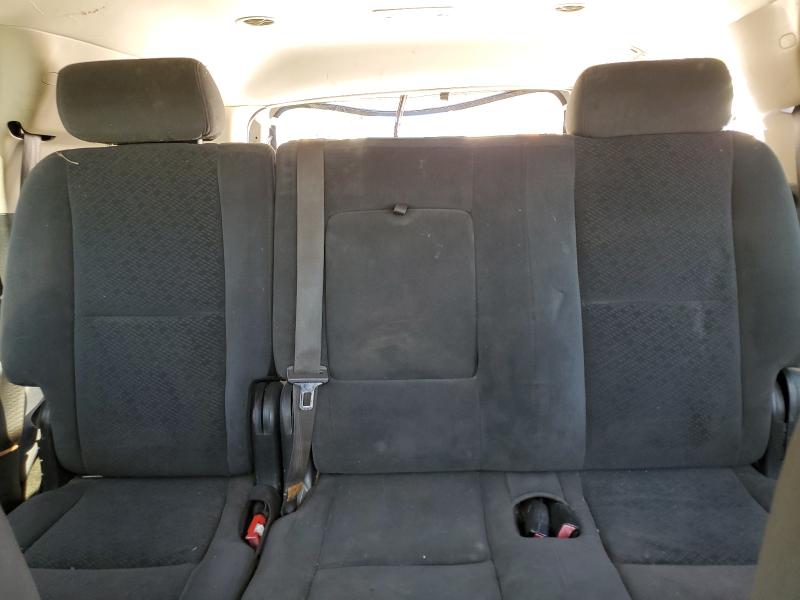Photo 10 from auction – 2007 GMC YUKON with VIN 1GKFC13007R243434