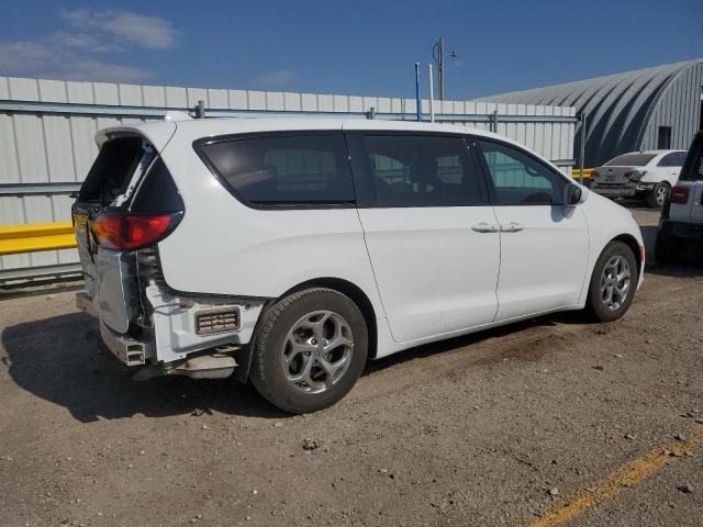 Photo 3 from auction – 2020 CHRYSLER PACIFICA T with VIN 2C4RC1FG2LR109997