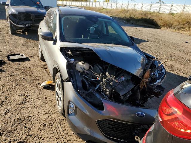 Photo 5 from auction – 2022 FORD ESCAPE SEL with VIN 1FMCU9H66NUB23344