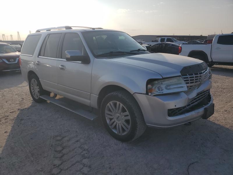 Photo 4 from auction – 2010 LINCOLN NAVIGATOR with VIN 5LMJJ2H53AEJ09482