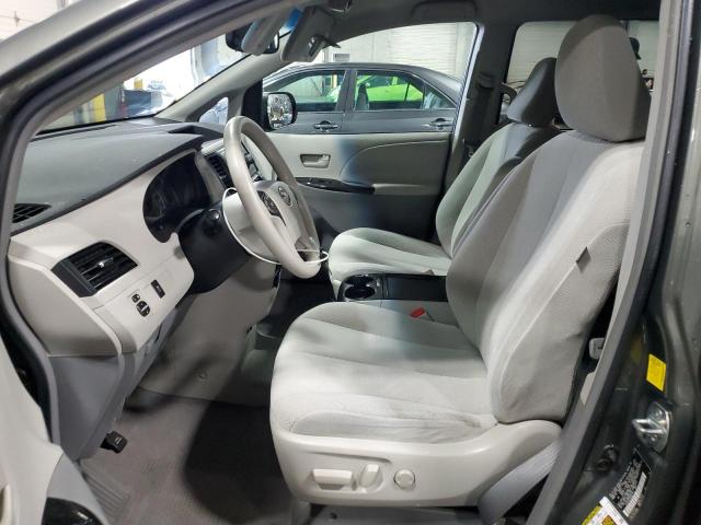 Photo 7 from auction – 2011 TOYOTA SIENNA LE with VIN 5TDKK3DC4BS061411