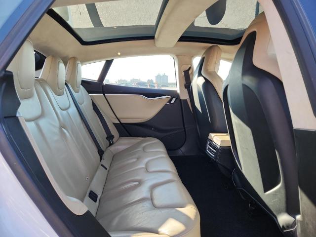 Photo 10 from auction – 2016 TESLA MODEL S with VIN 5YJSA1E10GF156032