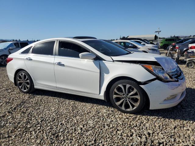 Photo 4 from auction – 2013 HYUNDAI SONATA SE with VIN 5NPEC4AB2DH665172