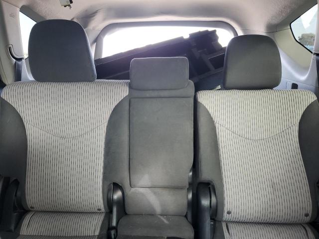Photo 10 from auction – 2016 TOYOTA PRIUS V with VIN JTDZN3EU3GJ049090