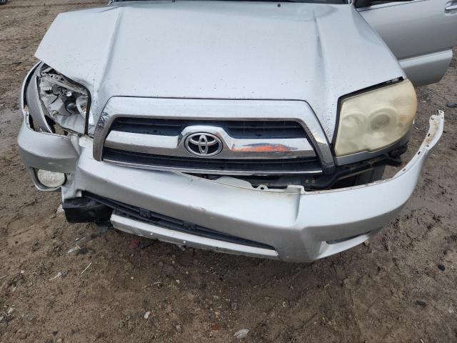 Photo 11 from auction – 2008 TOYOTA 4RUNNER SR with VIN JTEZU14R18K007142