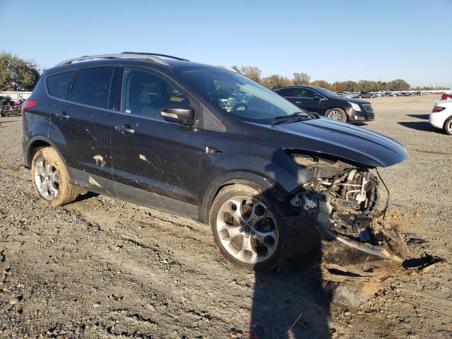 Photo 4 from auction – 2016 FORD ESCAPE TITANIUM with VIN 1FMCU0J92GUB60961
