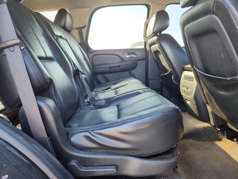 Photo 11 from auction – 2011 CHEVROLET TAHOE with VIN 1GNSKBE08BR352336