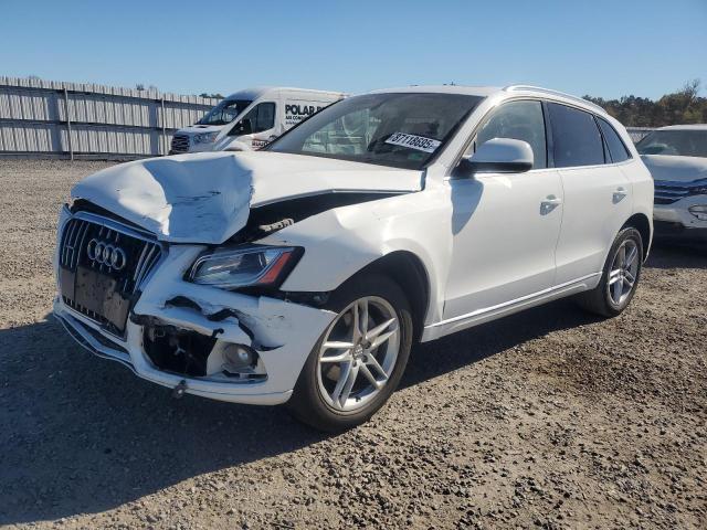 AUDI Q5 PREMIUM 2014 with VIN WA1LFAFP0EA060572 - Photo from auction