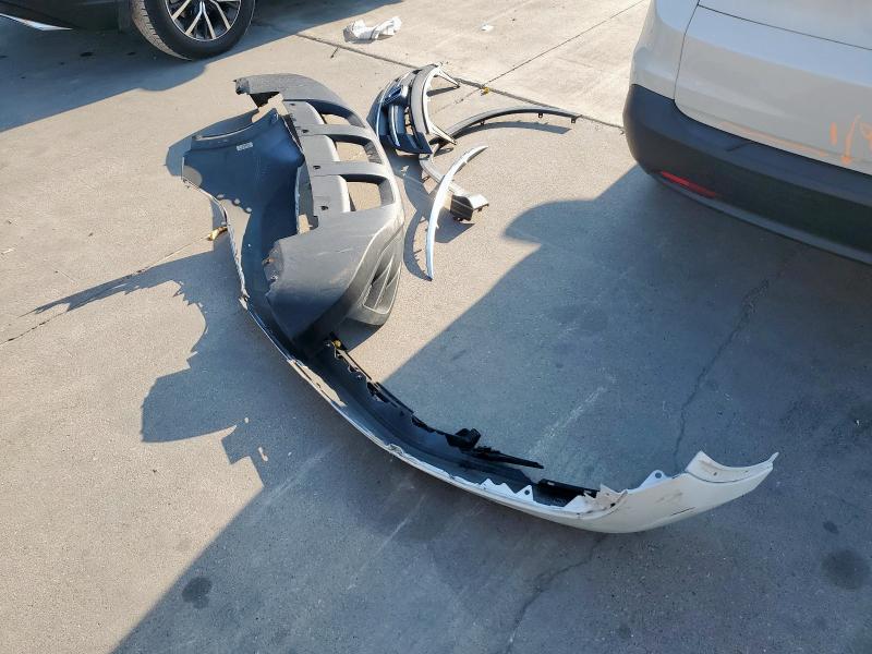 Photo 13 from auction – 2014 HONDA CR-V LX with VIN 5J6RM4H33EL052210