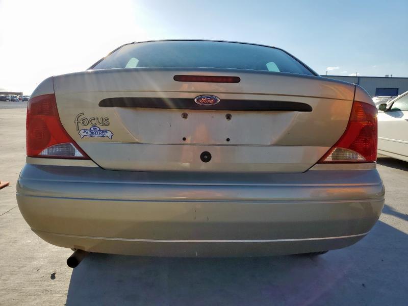 Zdjęcie 6 z aukcji – 2001 FORD FOCUS LX z VIN 1FAFP33P61W349121