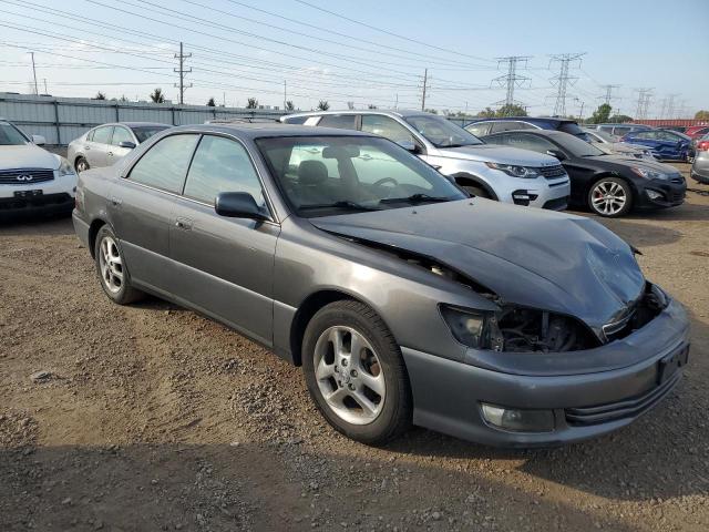 Фото 4 с аукциона – 2000 LEXUS ES 300 с VIN JT8BF28G8Y5079368