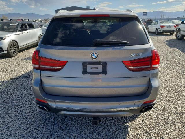 Photo 6 from auction – 2016 BMW X5 XDRIVE5 with VIN 5UXKR6C56G0J83454