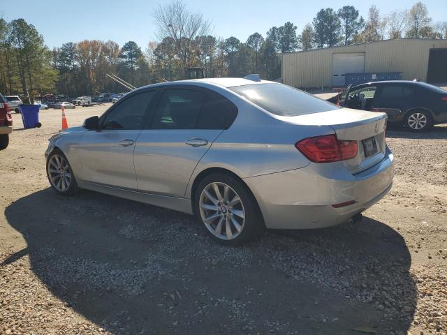 Photo 2 from auction – 2012 BMW 328 I with VIN WBA3A5C53CF350171