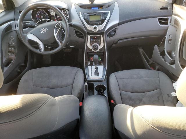Photo 8 from auction – 2011 HYUNDAI ELANTRA GL with VIN 5NPDH4AE4BH061059