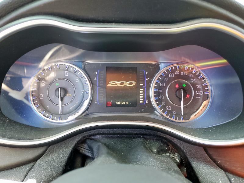 Photo 9 from auction – 2016 CHRYSLER 200 LIMITE with VIN 1C3CCCAB3GN171610