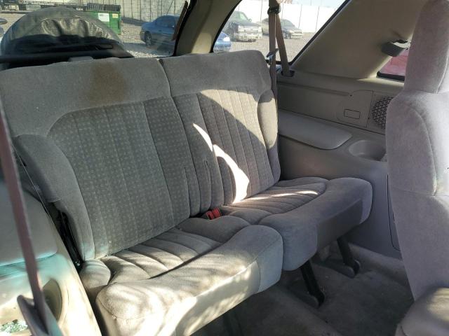 Photo 11 from auction – 2002 CHEVROLET BLAZER with VIN 1GNCT18W42K184473