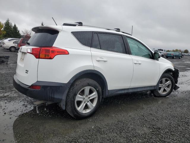 Photo 3 from auction – 2013 TOYOTA RAV4 XLE with VIN 2T3RFREV0DW049229