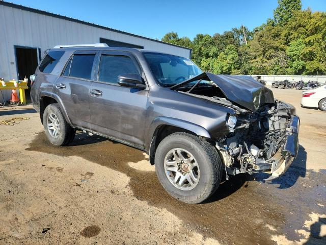 Photo 4 from auction – 2015 TOYOTA 4RUNNER SR with VIN JTEZU5JR5F5095622