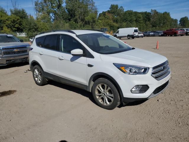 Photo 4 from auction – 2018 FORD ESCAPE SEL with VIN 1FMCU9HD4JUC75504